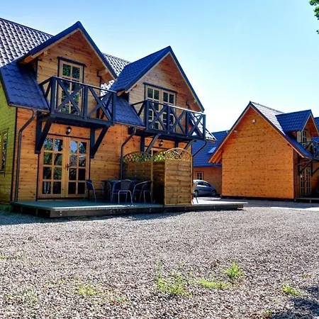 Andiland Komfortowe Domki Drewniane * Karwia